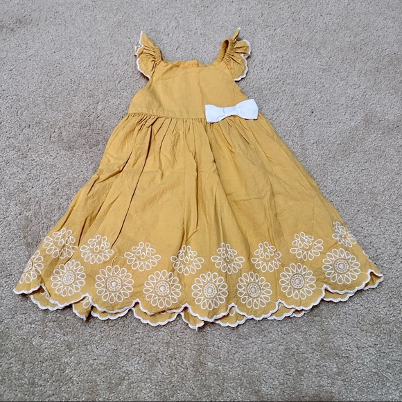 Tahari Yellow Scalloped Dress - Picture 2 of 7